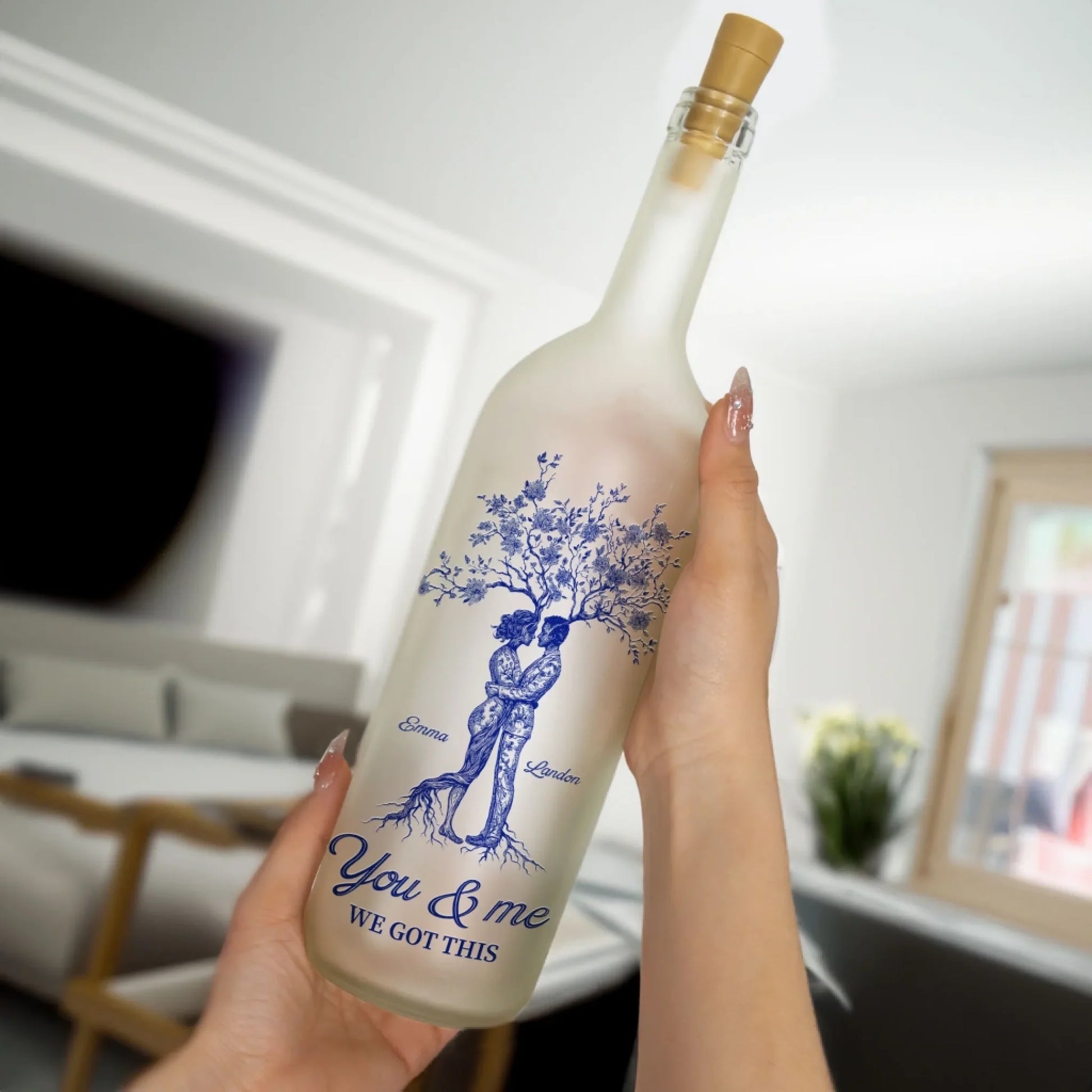 Anniversary-Gift-Toile-De-Jouy-Style-Personalized-Bottle-Lamp_5